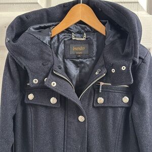 (Laundry by Shelli Segal ) Brand new with the tags Navy wool coat size S